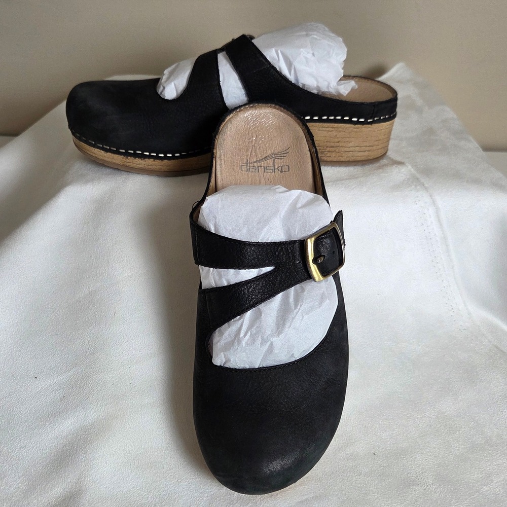 Dansko Clog Mules Black Leather Buckle Strap Cottagecore Boho Comfort